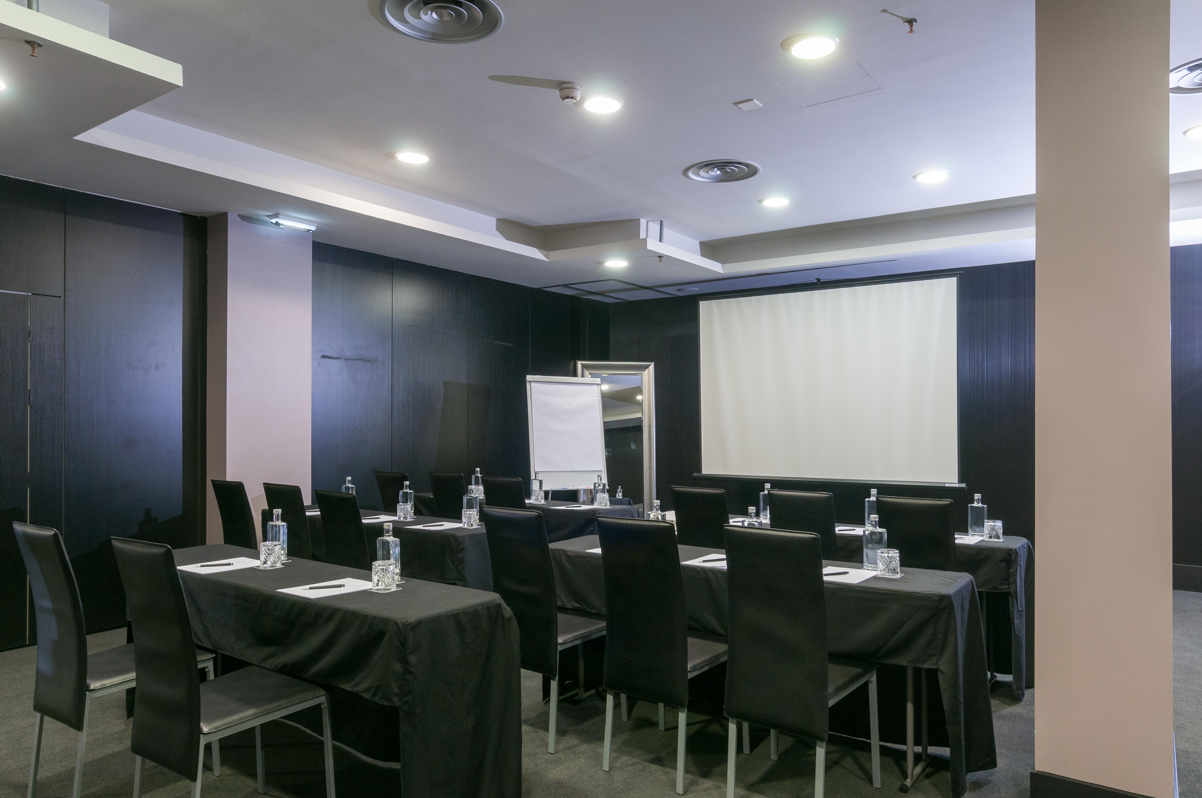 138 Liberdade Hotel Lisbon Luaran gambar Meeting room