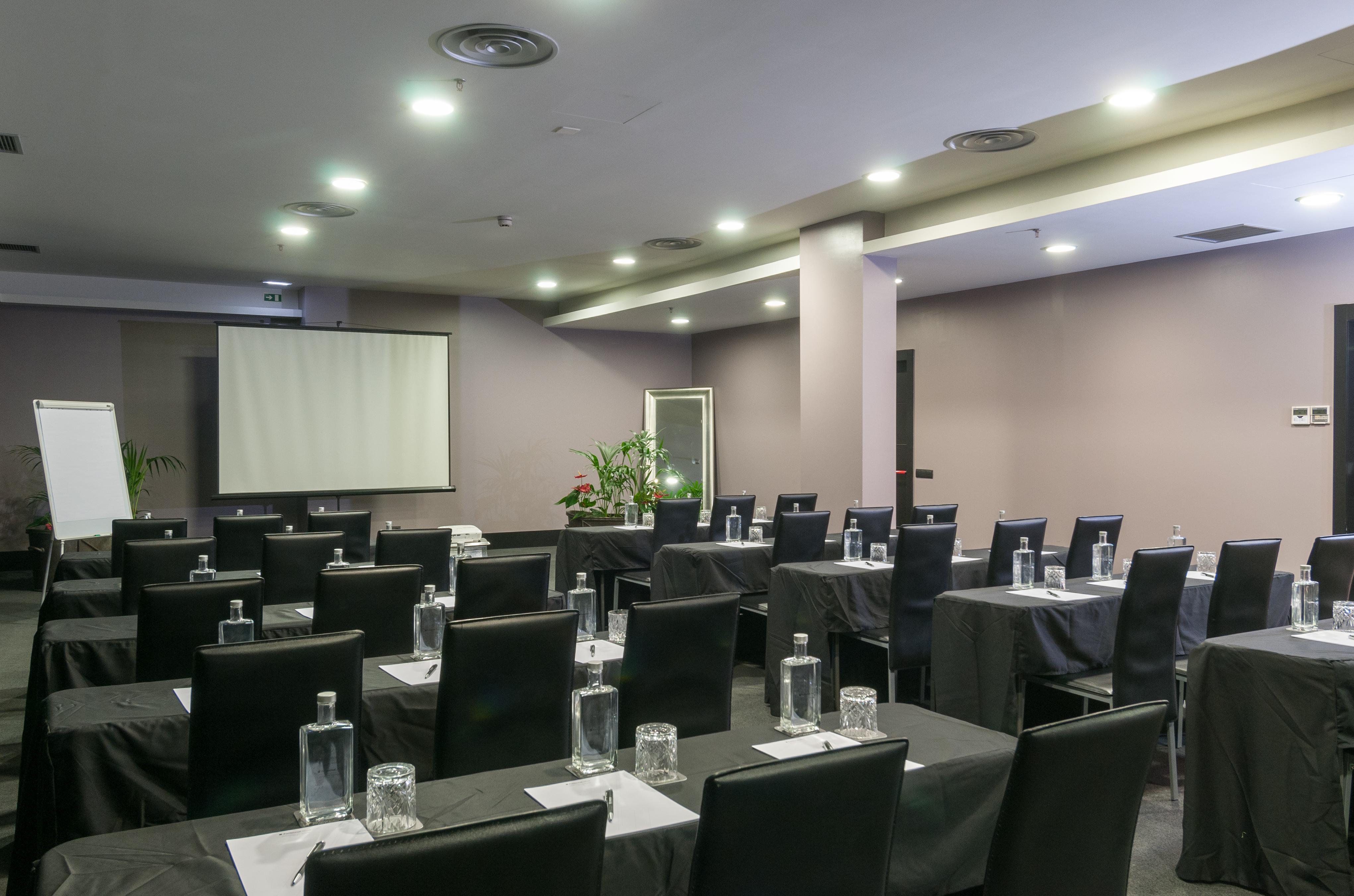 138 Liberdade Hotel Lisbon Luaran gambar Meeting room
