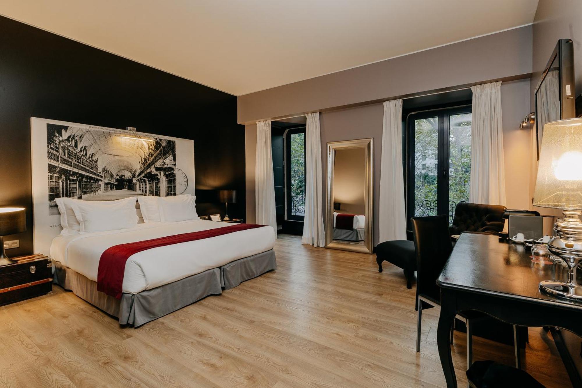 138 Liberdade Hotel Lisbon Luaran gambar Deluxe Room